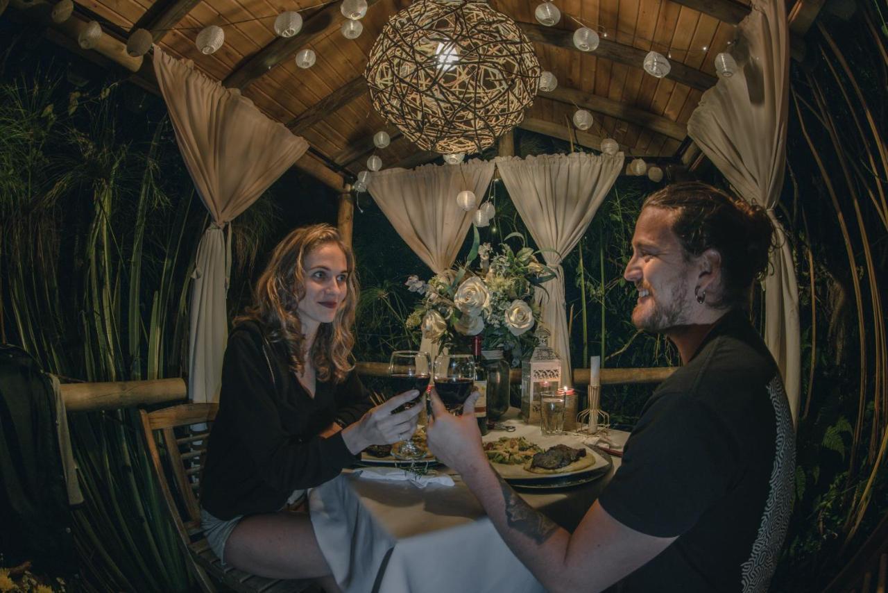 Levit Glamping - Hotel Guatape Penol (Adults Only) Eksteriør billede