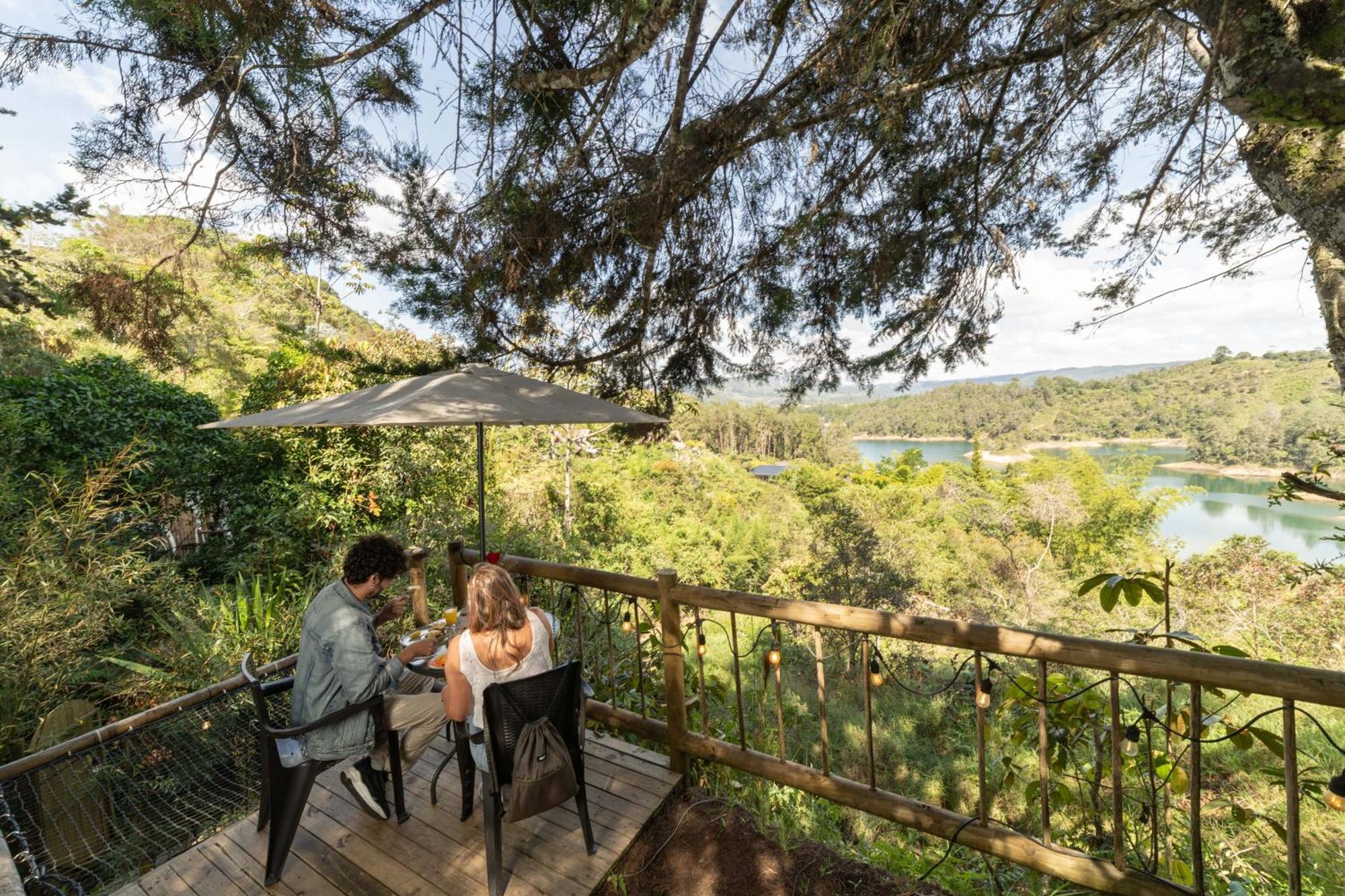 Levit Glamping - Hotel Guatape Penol (Adults Only) Eksteriør billede